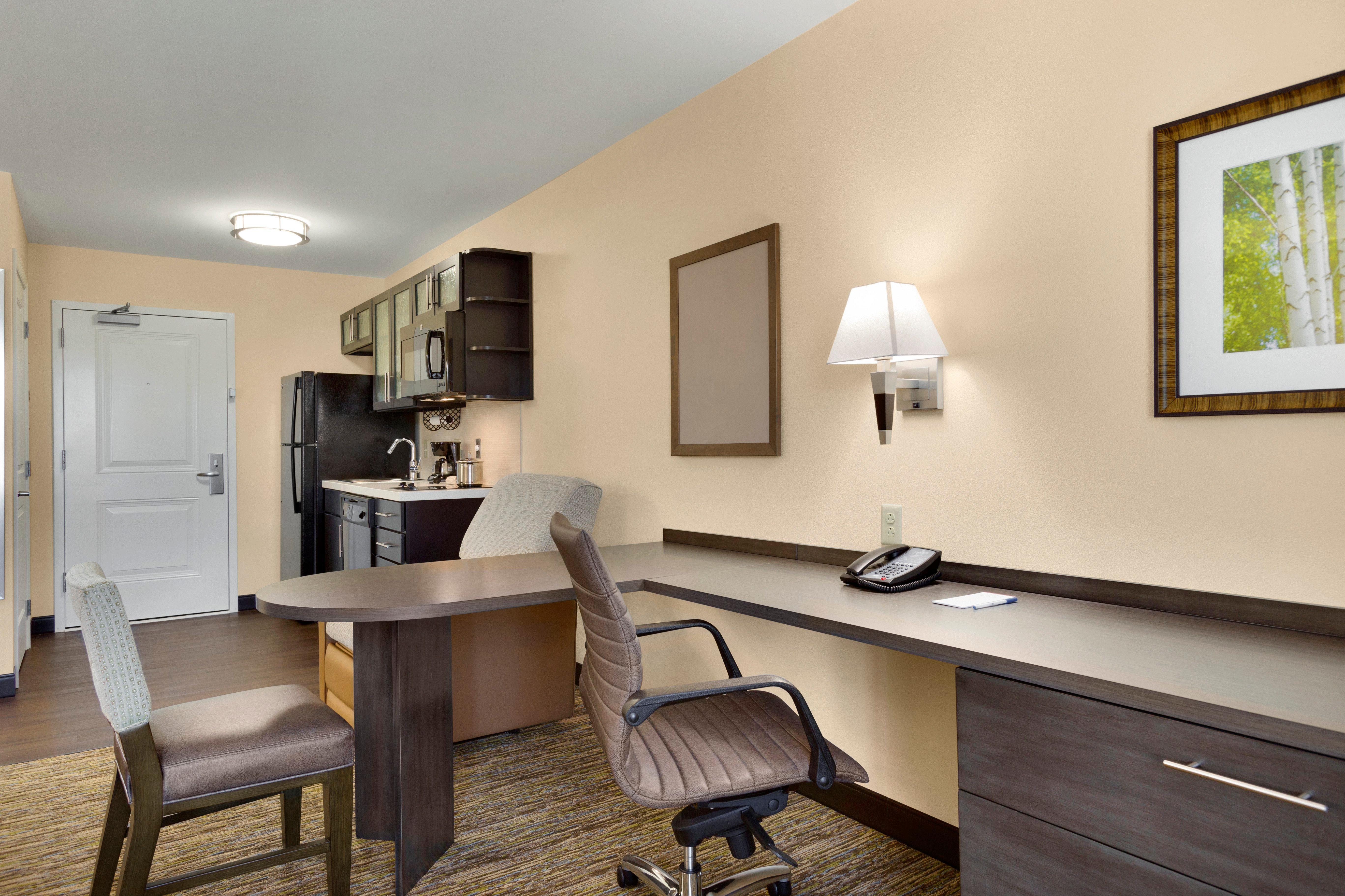 แคนเดิลวู้ด สวีท เวสทัล - บิงแฮมตัน Hotel Vestal ภายนอก รูปภาพ